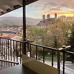Aux 4 Logis - Le Roof - Vue Splendide - Petit Dejeuner Offert 1ere Nuit Foix